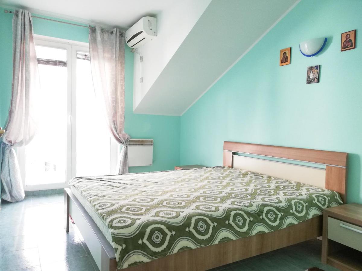 Apartment Azalea Of Budva Exterior photo